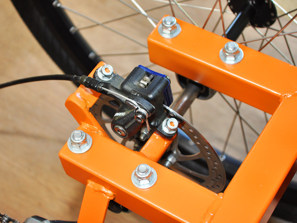 TimberWolf Recumbent Trike - rear disc brakes